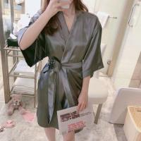 ราคา พร้อมส่ง ชุดนอนผ้าซาตินชุดนอนเซ็กซี่ ขนาดใหญ่ ขนาด 16สี 42 85kgสวมใส่ ชุดนอนเซ็กซี่สาวอวบไซส์ใหญ่ กิโมโนเซ็กซี่ เกรดพรีเมี่ยมแท้ต้นฉบับของแท้ต้ชุดนอนผ้าไหมน้ำแข็งหญิงฤดูร้อนส่วนบางญี่ปุ่นสีขาวเซ็กซี่ผ