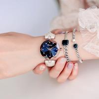 ราคา Dimini Starry Sky นาฬิกาข้อมือผู้หญิงกันน้ำ Reticulated สีแดงควอตซ์แนวโน้มแฟชั่นเข็มขัดหนัง88189นาฬิกาผู้หญิง (20348453642)