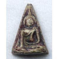 ราคา พระนางพญา พิมพ์เข่าตรง ทารักชาด ปิดทองเก่า (17145483111)