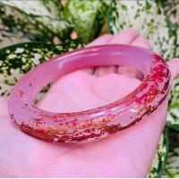 ราคา กำไลหยกพระสมเด็จโตเนื้อหยกขาวอมชมพู ลายเรียบลงรักปิดทอง (20503445305)