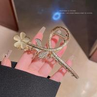 ราคา ที่ติดผมดอกไม้โอปอลหรูหราเพทายรูปดอกไม้กลีบดอกไม้5แฉกที่คาดผมกิ๊บหนีบผมอุปกรณ์เสริมหมวกคลุมหัวคลิปหนีบผมหางม้า (20985811673)