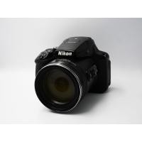 ราคา Nikon Coolpix P900 มีระบบการซูมที่สูงที่สุดในกล้องระดับเดียวกัน ด้ว Dynamic Fine Zoom 166x 1 เทียบเท่าประมาณ 4000 มม eq และเมื่อมีระบบลดการสั่นไหว VR แบบ (20763994892)