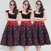 ราคา กระโปรงทรงย้วยผ้าโฟมลายกลีบกุหลาบ (20579508709)