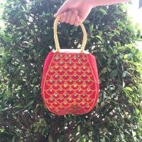 ราคา พร้อมส่ง กระเป๋าผ้ากำมะหยี่จีนใส่ส้มมงคล ทรงสี่เหลี่ยม ถุงผ้าสีแดง ถุงใส่ส้มตรุษจีน ถุงใส่ส้มมงคล (17072547514)