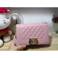 ราคา กระเป๋าสะพายสีชมพู น่ารัก ทรงฮิต ชมพูละมุน อะไหล่ทอง สายโซ่ อุปกรณ์ครบ กระเป๋า ถุงผ้า พร้อมส่ง (20958119773)