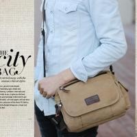 ราคา UPEER กระเป๋าผู้ชายสะพายข้าง ผ้า แคนวาส รุ่น UP149 กระเป๋าทำงาน กระเป๋าใส่กล้อง กระเป๋าสะพายไหล่ ผู้ชาย ผู้หญิง เกาหลี ญี่ปุ่น (7162948238)