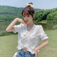 ราคา เสื้อเบลาส์ ปลายแขนแต่งระบาย ลายดอกไม้ ข้างหน้าสามรถดึงขึ้นได้ แฟชั่นเกาหลี เสื้อผู้หญิง Kori 105 (16171308648)