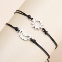 ราคา fhsav สร้อยข้อมือเชือกถักสีดำทำด้วยมือ1คู่สร้อยข้อมือจี้รูปพระจันทร์และพระอาทิตย์สไตล์โบฮีเมียนสีเงินสร้อยข้อมือสำหรับผู้หญิงผู้ชาย (19736889189)