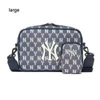 ราคา MLB New กระเป๋าสะพายผู้หญิง โมโนแกรม กระเป๋าสะพายเดี่ยว NY Jacquard Yankees Camera bag กระเป๋าสตางค์ (20423037768)