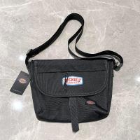 ราคา Dickies แท้ 100 Dickies กระเป๋าสะพายสไตล์เกาหลีผู้ชาย แฟชั่นสำหรับผู้หญิงกระเป๋าไปเที่ยว รุ่น D19 5สี (7461899723)