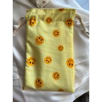 ราคา กระเป๋าหูรูดลายหน้ายิ้ม กระเป๋าผ้าหูรูด ถุงหูรูด กระเป๋าใส่มือถือ พาวเวอร์แบงค์ กระเป๋าใส่ของ (19474148470)