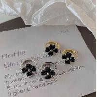 ราคา littlegirl gifts Black Diamond Four leaf Clover Earrings (20938795062)