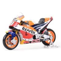 ราคา โมเดลมอเตอร์ไซค์ โมเดลรถจักรยานยนต์ MotoGP Racing Honda RC213V เบอร์ 26 เบอร์ 93 2018 ของเล่นงาน ขนาด 1 18 สวยสมจริง สำหรับสะสม หรือ ตั้งโชว์ (14894357937)