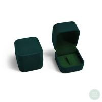 ราคา กล่องกำมะหยี่ใส่แหวน กล่องกำมะหยี่สีเขียว กล่องใส่แหวนราคาส่ง กล่องแหวนสี่เหลี่ยม เพิ่มมูลค่าสินค้า มอบให้ในวันสำคัญ สินค้าพร้อมส่ง (19203450888)
