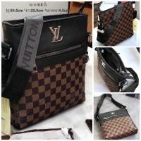 ราคา กระเป๋าสะพาย 8016 ขนาด 9 5 นิ้ว กระเป๋าสะพายข้าง ผู้ชายรุ่นใหม่ล่าสุด งาน hiend สินค้าพร้อมส่ง 1 ถึง 3 วันลูกค้าได้รับของ (20905214021)