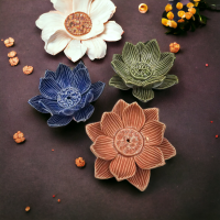 ราคา ฐานบัวเซรามิค ดอกบัว ชามเซรามิครูปทรงดอกบัว ขนาด 4 นิ้ว ดอกบัวเซรามิค ที่จุดกำยาน โถจุดกำยาน งานทองเหลือง ที่วางกำยาน (20748429158)