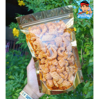 ราคา ข้าวเกรียบปลาหมึก ขนมปลาหมึกกรอบ ข้าวเกรียบ ข้าวเกรียบหมึก กรอบอร่อย มีอย เก็บได้นาน ของฝาก ขนมปี๊บ ขนมทานเล่น (16981281228)