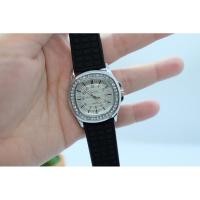 ราคา Geneva เจนีวางาน แบรนด์แท้ เหมาะกับผู้หญิงทุกวัย หน้าปัดสไตล์ปาเต๊ะ หน้าMk หน้าเกรส มีหลายสีให้เลือก แถมฟรีถุงฝ้าสีดำทุกเรือน (15699412808)