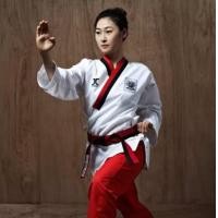 ราคา Red Poomsae uniform taekwondo ชุดพุมผเซ่ ผ้าTKDแท้ คอดำ เบอร์150 180 ชุดเทควันโด้ ชุดเทควันโด ชุดพุมเซ่เทควันโด (20325263094)