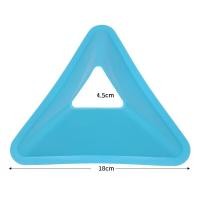 ราคา กรวยซ้อมฟุตบอล หนา มาร์กเกอร์โคน กรวยฝึกซ้อม กรวยซ้อมกีฬารูปสามเหลี่ยม ชุด10ชิ้น เซ็ต (20442305927)