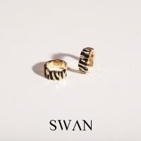 ราคา SWAN Tiger Cuff ต่างหูเงินแท้ ต่างหูหนีบ ไม่ต้องเจาะ ชุบสี enamel ใส่แล้วไม่แพ้ (16637571978)