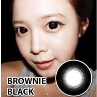 ราคา คอนแทคเลนส์รุ่น Brownie แบรนด์ Pretty doll สายตาปกติ เลนส์นิ่มใส่สบายตา แถมตลับ (20968984497)