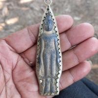 ราคา พระร่วง ทิ้งดิ่ง กรุเขาพนมเพลิง เนื้อชิน เลี่ยมโบราณ (12831323710)