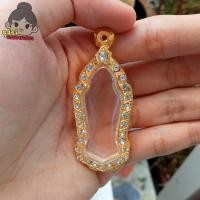 ราคา กรอบพระชุบทองล้อมเพชร ใส่เหรียญ25ศตวรรษ กว้าง1 7 สูง4 2ซม ขนาดจอกระจก (21159739716)