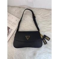 ราคา กระเป๋าสะพายข้าง Guess 11 นิ้ว (15011771204)