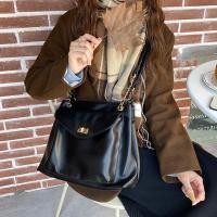 ราคา พร้อมส่ง กระเป๋าสะพาย งานหนัง สีดำ ใบใหญ่ รุ่น chingching (16962787823)