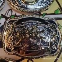 ราคา หัวเข็มขัดมอทาน่าสีเงินขอบทองเกรดเอขนาด8ซมA แบรนด์guns n roses (16190531824)