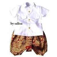 ราคา ชุดไทยเด็กชาย เสื้อราชปะแตนแขนสั้นสีขาว และโจงกระเบนเย็บสำเร็จรูป ผ้าใส่สบายไม่ระคายเคือง (15605919505)