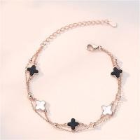 ราคา s925 Lucky clover bracelet สร้อยข้อมือเงินแท้ ใบโคลเวอร์ สัญลักษณ์ความโชคดี ใส่สบาย เป็นมิตรกับผิว (20905745421)