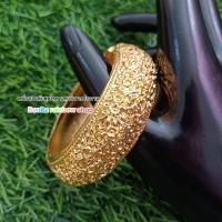 ราคา กำไลข้อมือ ลายพิกุลลายไทยดอกไม้ฉลุ สีลงยา เครื่องประดับชุดไทย กำไลข้อมือรุ่น 20228 ราคาต่อ 1 วง (18975905785)