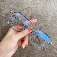 ราคา GMLV แว่นตาสองข้าง แว่นกันแสงสีน้ำเงิน แว่นตาแฟชั่น แว่นสี่เหลี่ยม แว่นดำ แว่นแฟชั่นชาย แว่นตาสีเหลือง แว่นสายตา แว่นเก็บทรง (20247912062)