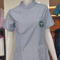 ราคา เสื้อกาวน์คอจีน ริ้วฟ้า เสื้อสาธารณสุขหญิง ตรากระทรวงสาธารณสุข (4028960472)