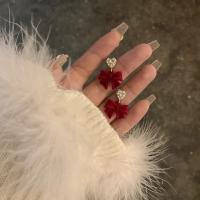 ราคา MIAOYA ต่างหูโบว์มุกกำมะหยี่สีแดงของผู้หญิงของขวัญปีใหม่ฉบับภาษาเกาหลี (21056593937)