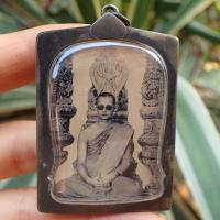 ราคา ล็อกเก็ตในหลวงทรงผนวช ในหลวงทรงผนวช พิมพ์ใหญ่ สวยงาม เลีอยกรอบเงินแต่งเก่า จี้ จี้ล็อกเก็ต (18469900218)