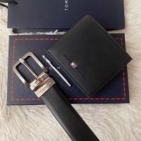 ราคา เซตสุดคุ้ม กระเป๋าสตางค์ เข็มขัด TOMMY BELT AND WALLET GIFT SET เซตกระเป๋าสตางค์และเข็มขัดหนังวัวแท้สุดหรู (1843366996)