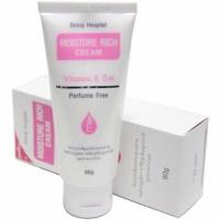ราคา ครีมวิตามินอีศิริราช Moisturizer rich cream Vitamin E มอยซ์เจอร์ ริช ครีม แท้100 ใช้ดีมาก ผิวชุ่มชื่น ครีมศิริราช ผลิตภัณฑ์บำรุงผิวหน้าและลำคอ (11156610849)