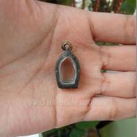 ราคา กรอบพระ กรอบพระเงินผสม แต่งเก่า ปกจ้อย กว้าง1 1 สูง1 7ซม ขนาดจอกระจก (16168937162)