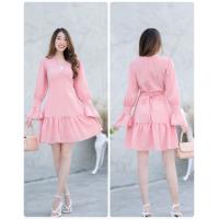 ราคา เดรสคอวีตัดต่อใต้อก แขนยาวดีเทลตัดต่อระบายย่น ที่ปลายแขนและชายกระโปรง มีโบว์ผูกเอว มีซิปซ่อนด้านหลัง มีซัปใน (20997801072)