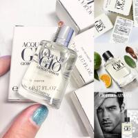 ราคา Giorgio Armani Acqua Di Gio EDP 5 ml แบบแต้ม น้ำหอมผู้ชายในแนวกลิ่นวูดี้ อโรมาติก อควาติก Woody Aromatic Aquatic ที่ใสกระจ่างดุจคริสตัลทว่าทรงพลัง รวมส่วนผสมจากธรรมชาติ ที่ปลุกเร้าอารมณ์หลายชนิดเข้าไว