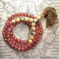 ราคา สร้อยประคำ 108 เม็ด ประคำ 10 มิล ปะคำวรรณะพลอยสีชมพู แก้ว มณี โชติ ประคำสมเด็จม้วน ประคำแก้วมณีโชติ กรุวังหน้า วัดพระแก้ว สำหรับการปฎิบัติวิปัสนากรรมฐาน สวดมนต์ นั่งสมาธิ (17559860207)