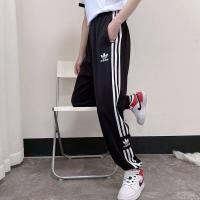 ราคา Adidas กางเกงวอร์มสำหรับผู้หญิงและผู้ชายกางเกงขายาวลำลองสีขาวทรงหลวมสำหรับวิ่ง (14434479103)