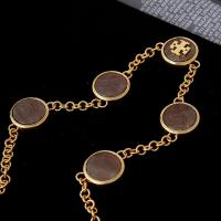 ราคา Tory Burch สไตล์ศาลใหม่สง่างามขุนนางอารมณ์กลมฝังเปลือกหอยหลายสร้อยคอตกสั้นโซ่เสื้อกันหนาวของขวัญสำหรับสาว ๆ (17119952908)