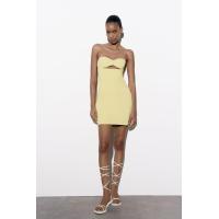 ราคา ZARA ชุดเดรสไร้สายเปิดสะโพกแพคเกจฤดูร้อนเซ็กซี่สำหรับผู้หญิง3366707 300สีเหลืองใหม่ (19599009317)