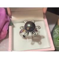 ราคา แหวนมุกแท้เปโรลา South Sea สีดำ ตาฮิติ ศูนย์หัตถกรรมไข่มุกกระบี ขนาด 11 มิล Size 56 (15056241392)