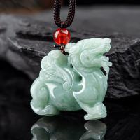 ราคา สร้อยคอจี้สีเขียวอ่อนหยกบินลายนกเคอร์นแห่งยุคสมัยของผู้ชายพร้อม Y1N รับรอง (18746152090)