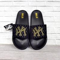 ราคา รองเท้าแตะ พิมพ์ลาย Mlb NY พรีเมี่ยม มีสีดํา และสีขาว (19442689034)